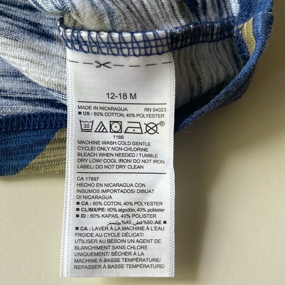 Old Navy Kids 3/4 Sleeve Top in Blue Camo Print - Picture 4 of 5